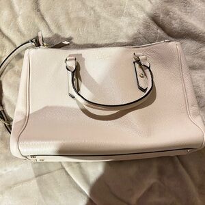 Elegant Cream Leather Handbag
